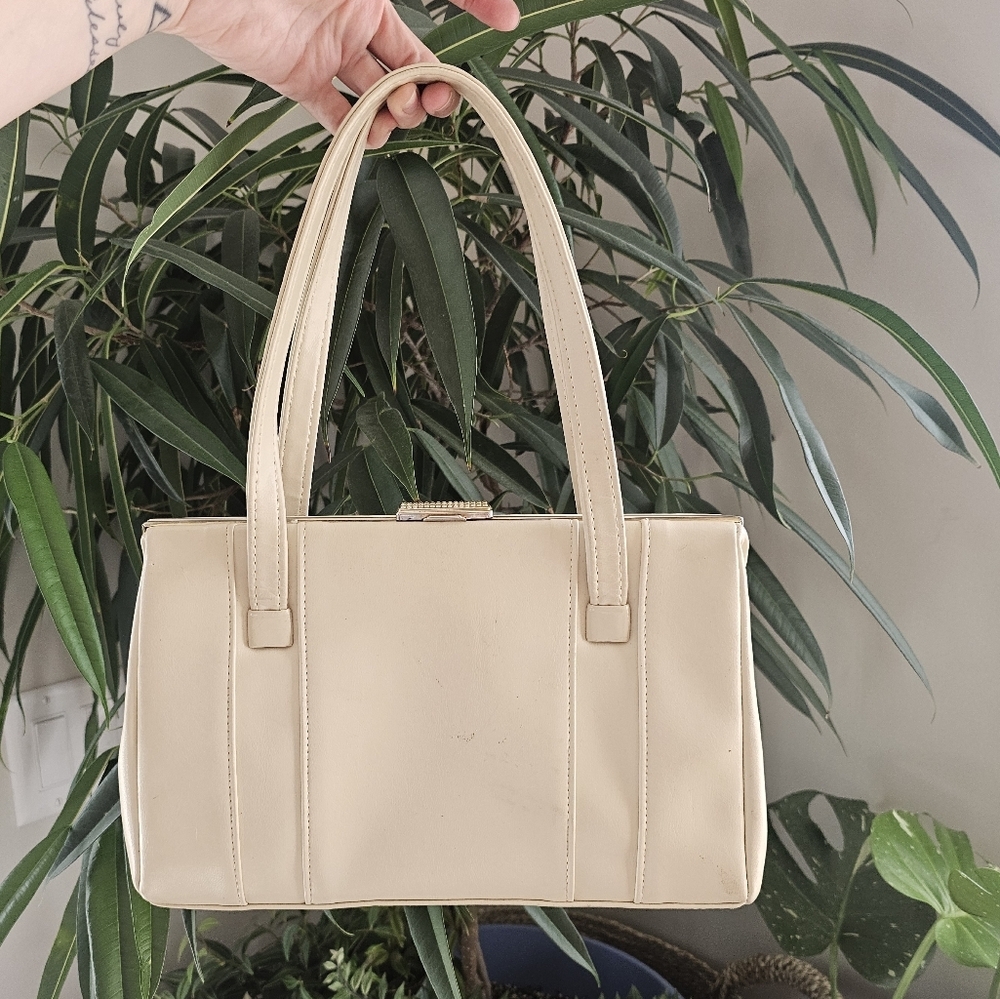 Vintage JR‎ White Leather MCM Shoulder Bag